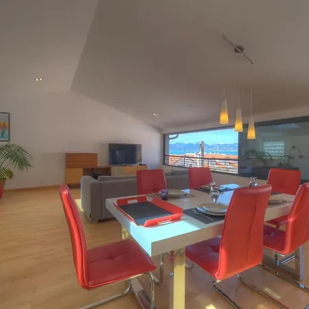 Immogroom - Beautiful Duplex - Sea View - Quiet - Ac - Wifi - Garage