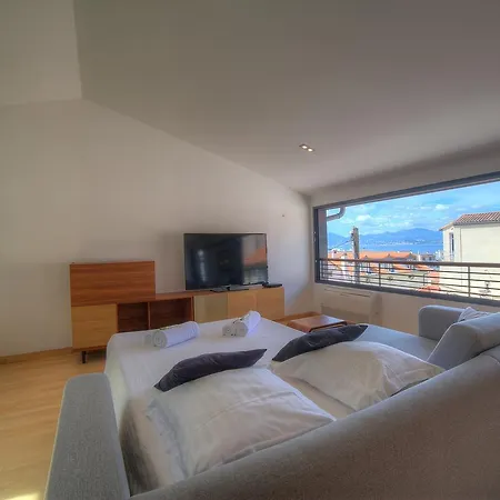 Immogroom - Beautiful Duplex - Sea View - Quiet - Ac - Wifi - Garage Apartman